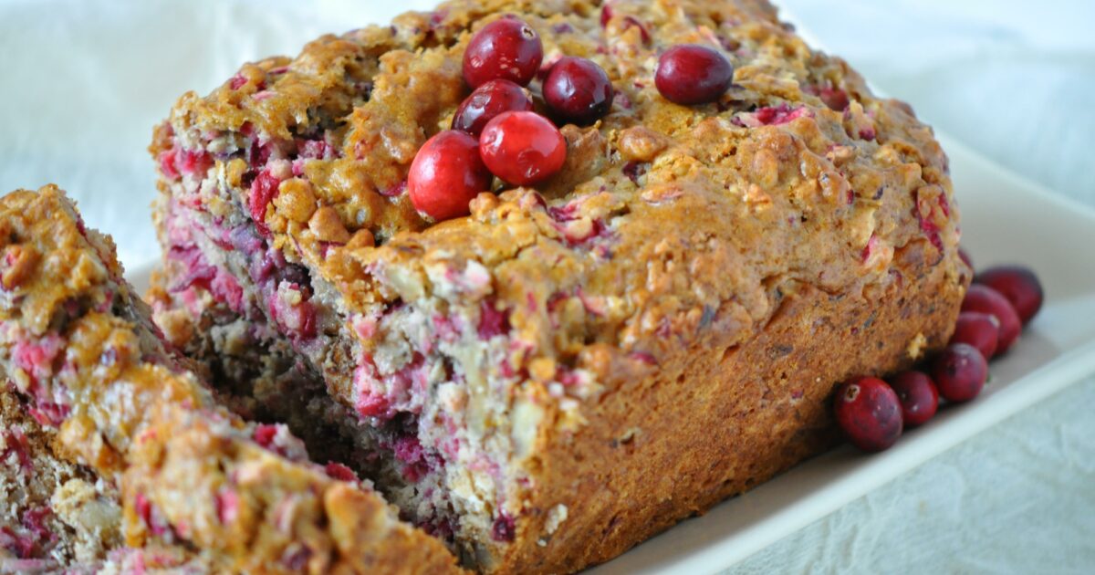 Cranberry Nut Oatmeal Bread | Speaking of Women’s Health
