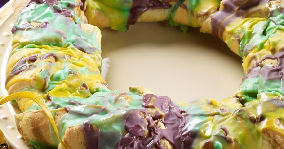 King Cake with Cream Cheese Cinnamon… | Speaking of Women’s Health