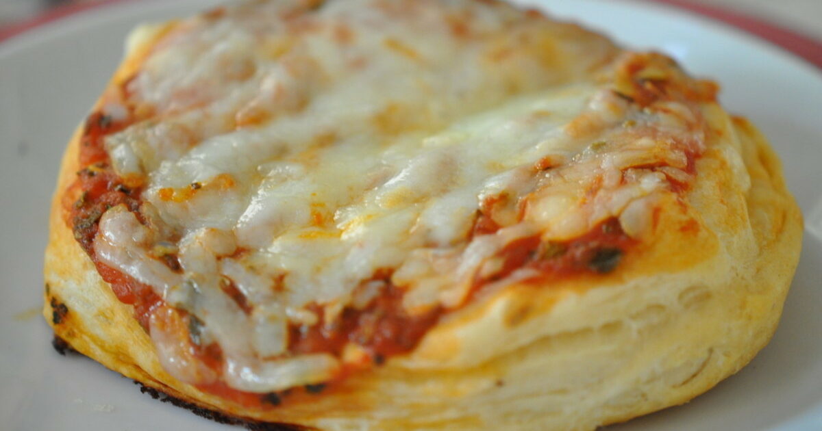 Mini Cheese Pizzas | Speaking of Women’s Health